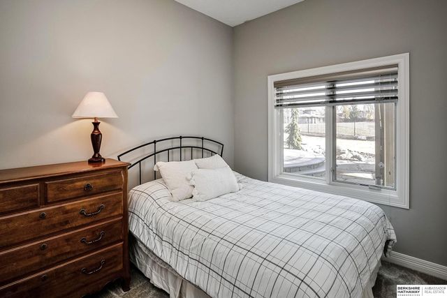 1425 N 191st Avenue, Omaha, NE 68022