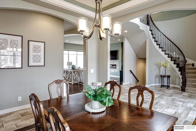 1425 N 191st Avenue, Omaha, NE 68022