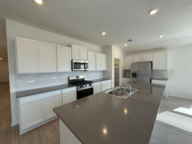 108 Mayacama LOOP, San Marcos, TX 78666