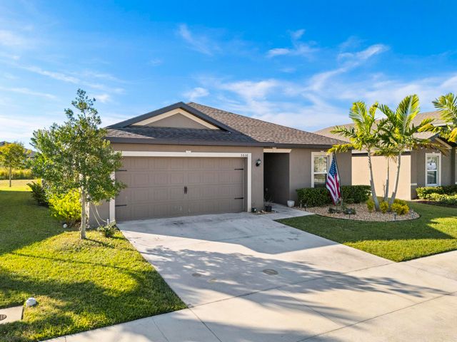 5536 Imagination Drive, Fort Pierce, FL 34947