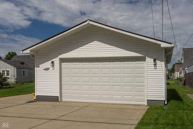 2029 Winton Avenue, Speedway, IN 46224