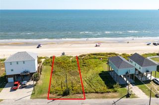 1834 Redfish Lane, Crystal Beach, TX 77650