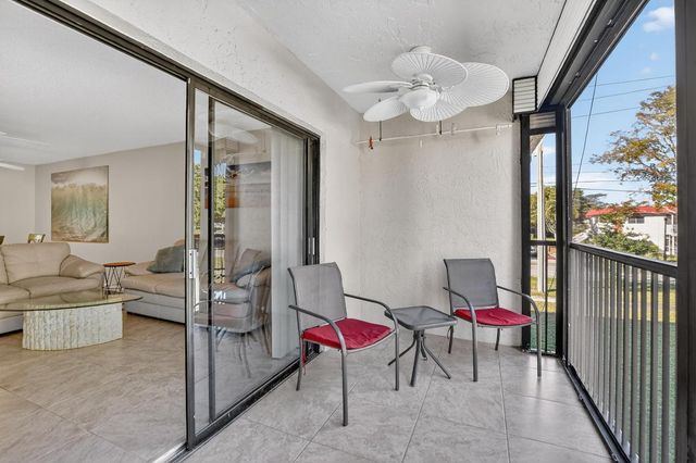 265 SE 10th Street 11c, Deerfield Beach, FL 33441