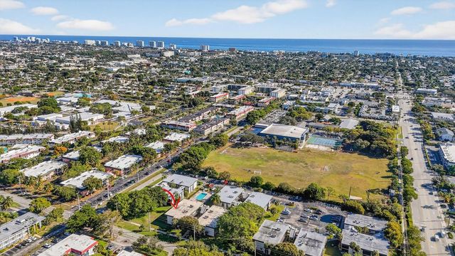 265 SE 10th Street 11c, Deerfield Beach, FL 33441