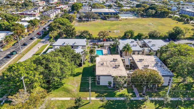 265 SE 10th Street 11c, Deerfield Beach, FL 33441