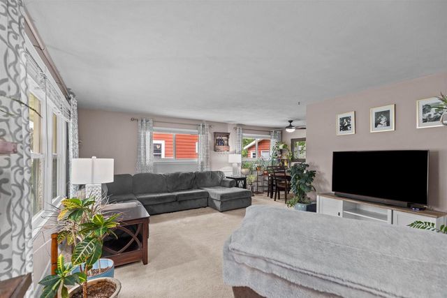 807 S CHRISTINE STREET, Appleton, WI 54915