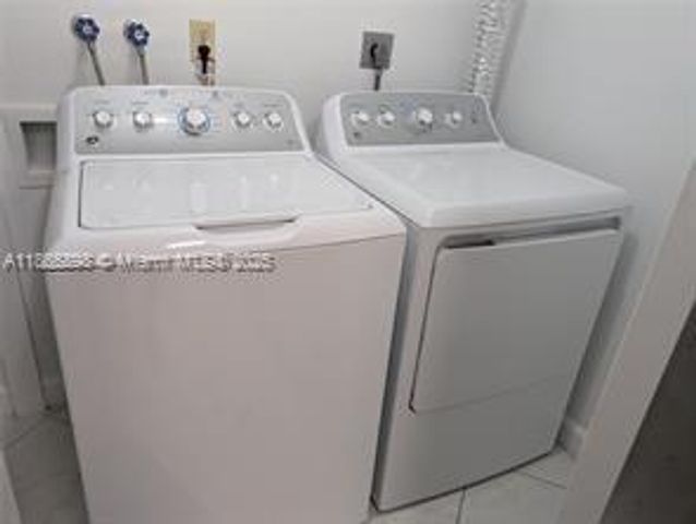 813 SW 13th St, Fort Lauderdale, FL 33315