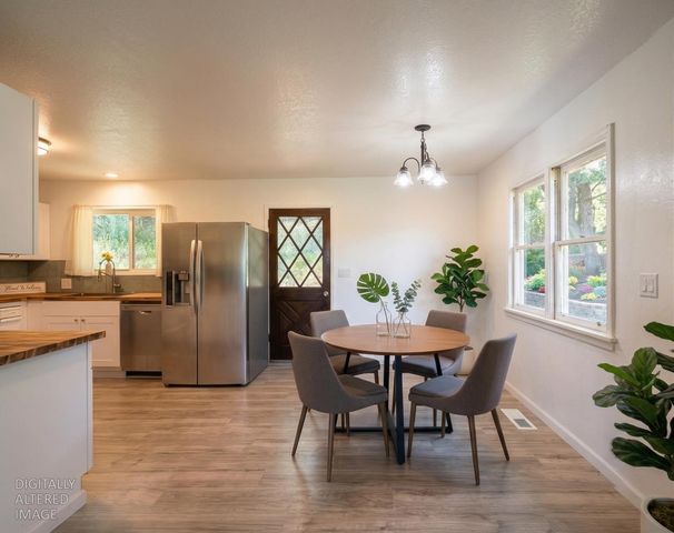 19310 Branding Iron Rd, Penn Valley, CA 95946
