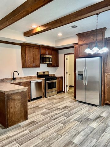 20798 Stevens Street B, New Caney, TX 77357
