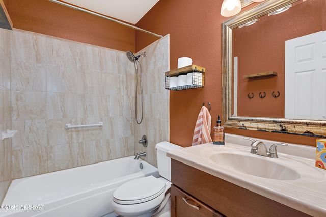 997 W Paria Lane, Tucson, AZ 85704