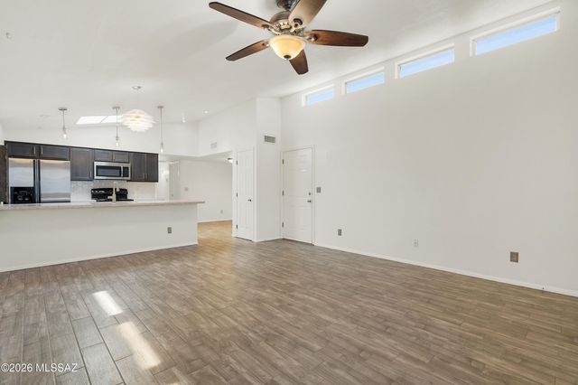 997 W Paria Lane, Tucson, AZ 85704