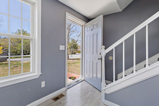 573 Carriage Shop Road UNIT 73G, Teaticket, MA 02536