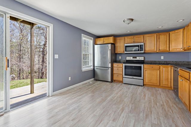 573 Carriage Shop Road UNIT 73G, Teaticket, MA 02536