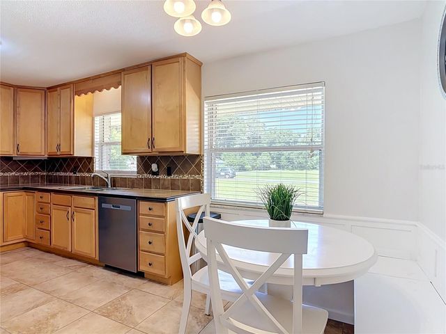 1690 N CLARA AVENUE, Deland, FL 32720
