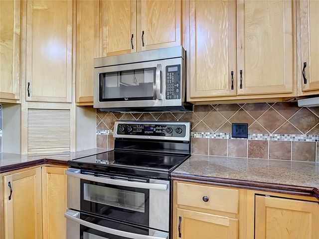 1690 N CLARA AVENUE, Deland, FL 32720