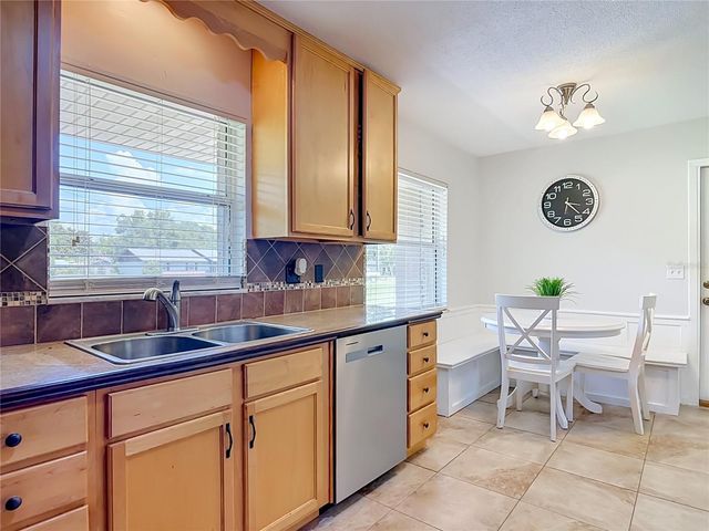 1690 N CLARA AVENUE, Deland, FL 32720