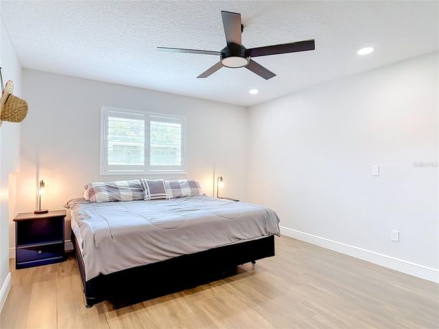 1690 N CLARA AVENUE, Deland, FL 32720