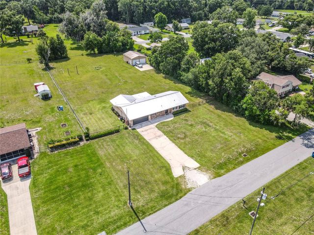 1690 N CLARA AVENUE, Deland, FL 32720