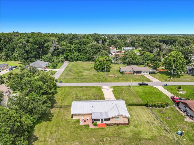 1690 N CLARA AVENUE, Deland, FL 32720