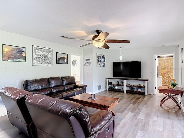 1690 N CLARA AVENUE, Deland, FL 32720