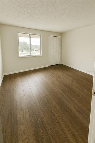 7520 NEEDLE LEAF PLACE 40, Tampa, FL 33617