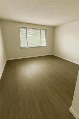 7520 NEEDLE LEAF PLACE 40, Tampa, FL 33617