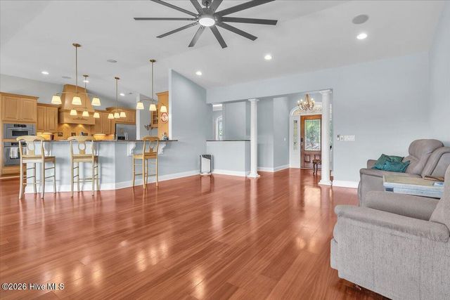 609 Sawgrass Road, Hampstead, NC 28443