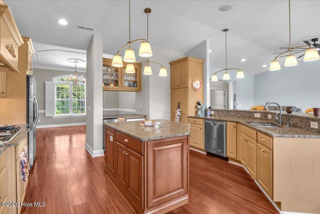 609 Sawgrass Road, Hampstead, NC 28443