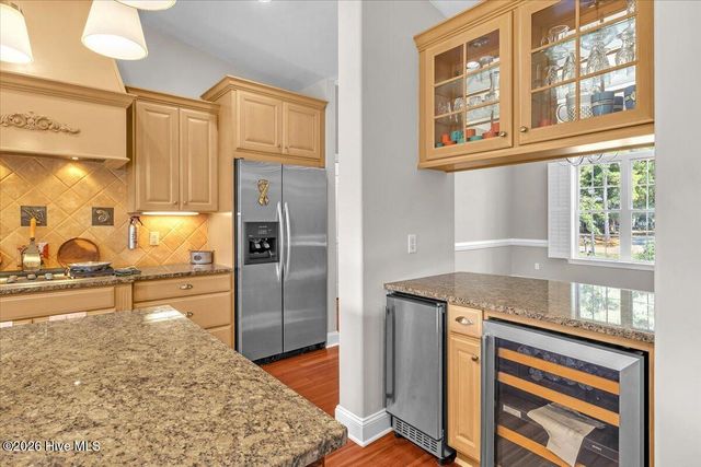609 Sawgrass Road, Hampstead, NC 28443