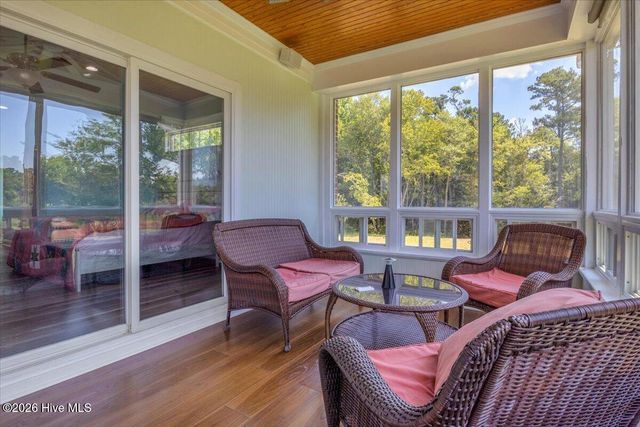 609 Sawgrass Road, Hampstead, NC 28443