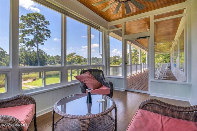 609 Sawgrass Road, Hampstead, NC 28443