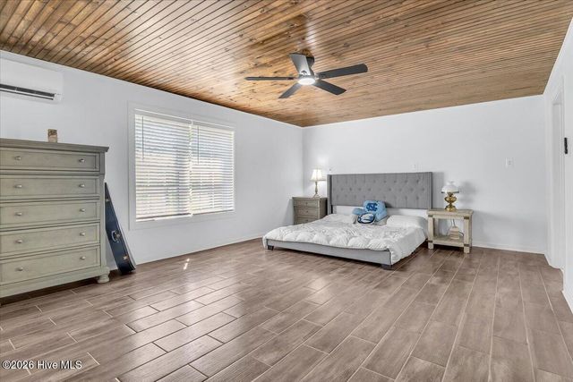 609 Sawgrass Road, Hampstead, NC 28443