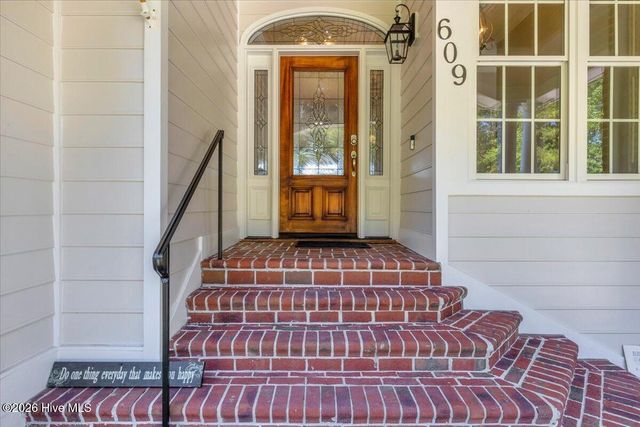 609 Sawgrass Road, Hampstead, NC 28443