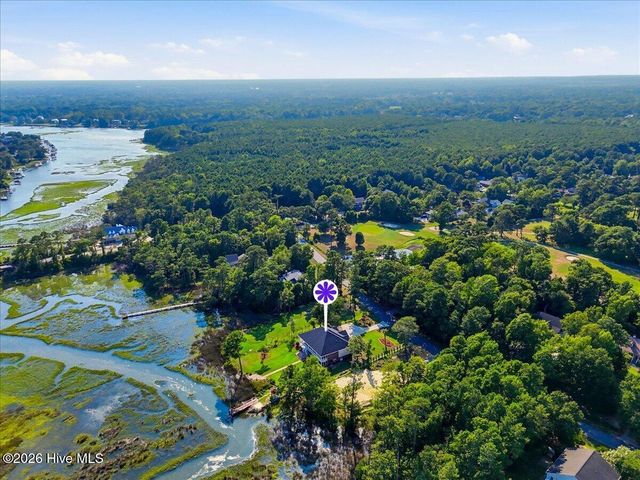 609 Sawgrass Road, Hampstead, NC 28443