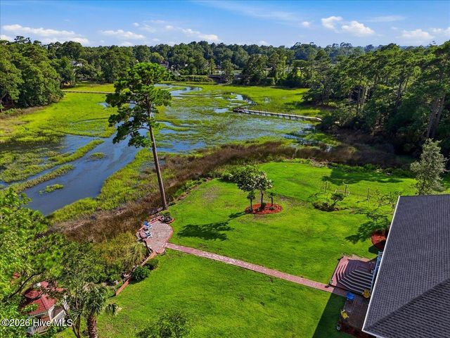 609 Sawgrass Road, Hampstead, NC 28443