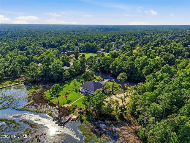 609 Sawgrass Road, Hampstead, NC 28443