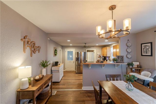 1018 N 10th Street, Atchison, KS 66002