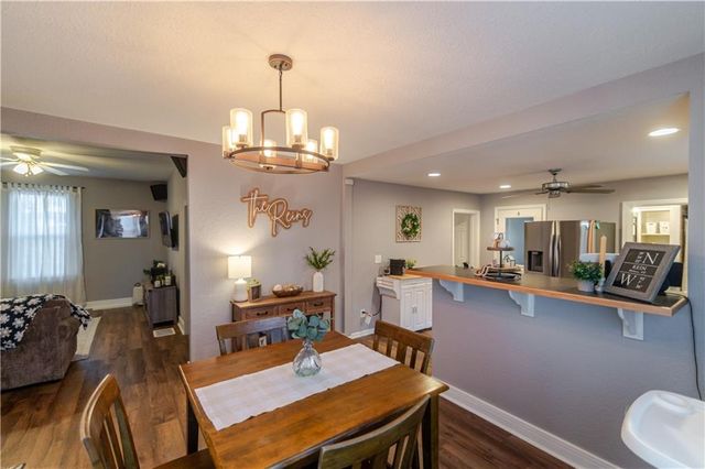 1018 N 10th Street, Atchison, KS 66002