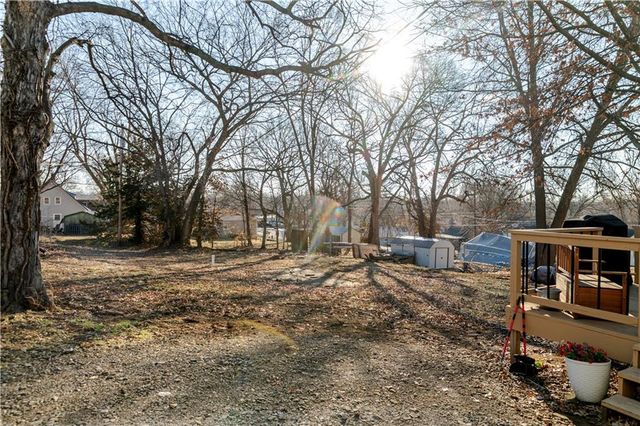 1018 N 10th Street, Atchison, KS 66002