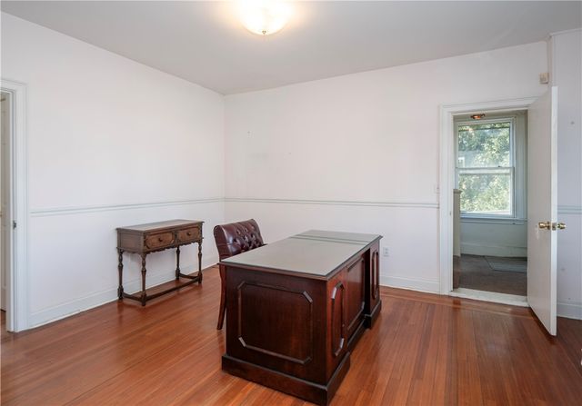 409 Broadway, Newport, RI 02840