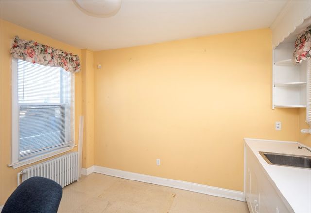 409 Broadway, Newport, RI 02840