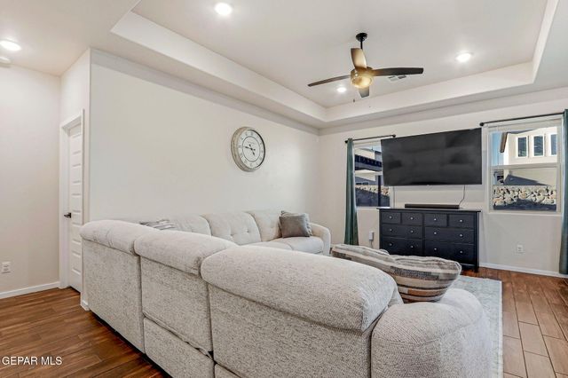 756 Calle Escondida, Sunland Park, NM 88063