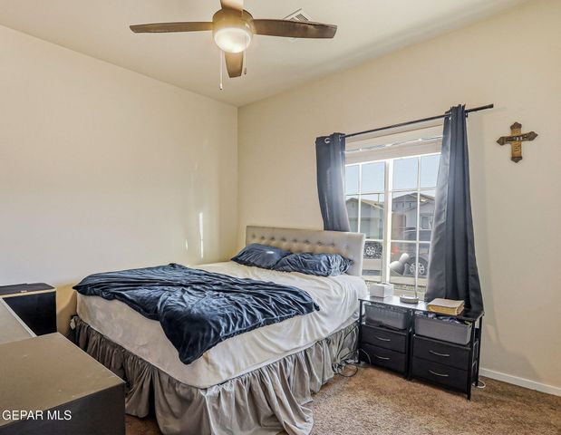 756 Calle Escondida, Sunland Park, NM 88063