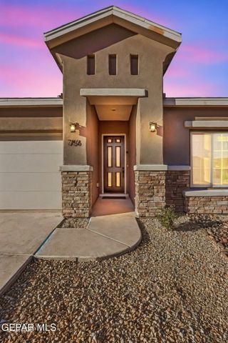 756 Calle Escondida, Sunland Park, NM 88063