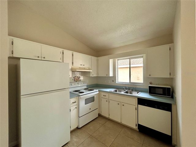 1907 NW 50TH CIRCLE, Ocala, FL 34482