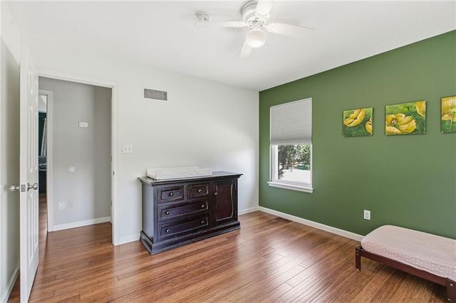 19432 E 11th Terrace N, Independence, MO 64056