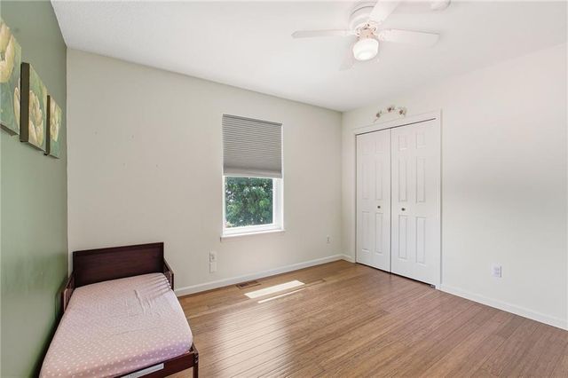 19432 E 11th Terrace N, Independence, MO 64056