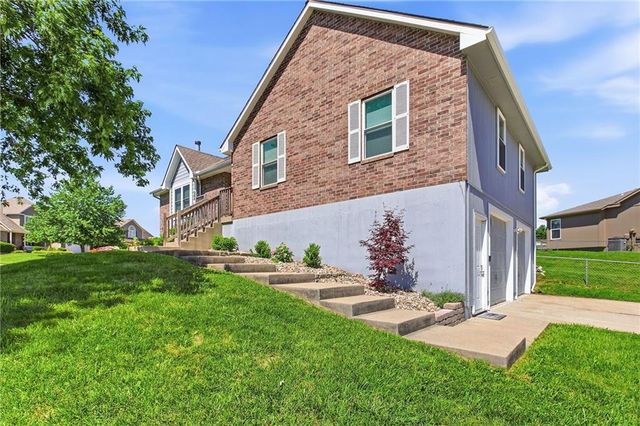 19432 E 11th Terrace N, Independence, MO 64056