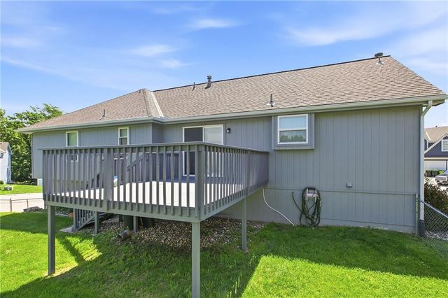 19432 E 11th Terrace N, Independence, MO 64056
