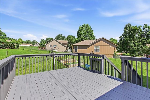 19432 E 11th Terrace N, Independence, MO 64056